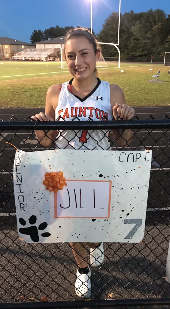 reneepags's tweet photo. @Jillypags07 Appreciation Post
#17 in her graduating class, Senior Captain for @THSFHockey  on back to back teams making state tourney &amp; Captain and current @THStigertennis record holder for most varsity wins
#proudmom #StudentAthlete #beautyandbrains https://t.co/cJnN4uiQLY