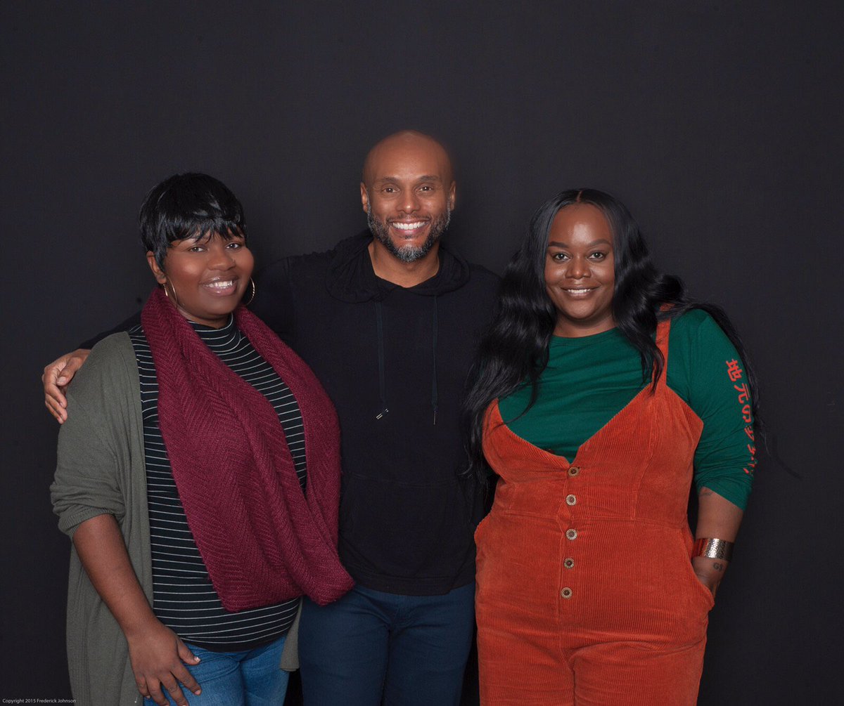 xioclockk's tweet photo. I was blessed with the opportunity to be the on-site makeup artist for a photoshoot for Grammy nominated singer/songwriter, Kenny Lattimore. The “modern soul man.”
#BlackExcellence #KennyLattimore #Cleveland #Makeup #ClevelandMakeup #ClevelandMakeupArtist #CelebrityMakeupArtist https://t.co/SJrV0ElPNR