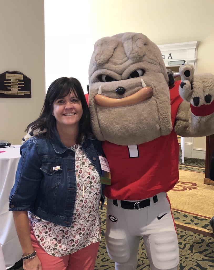 pnabbie's tweet photo. Go Dawgs! Thanks for a great conference with amazing educators @STEMGeorgia @DiscoveryEd #DESTEMConnect #DESTEM https://t.co/tocXFVt6gC