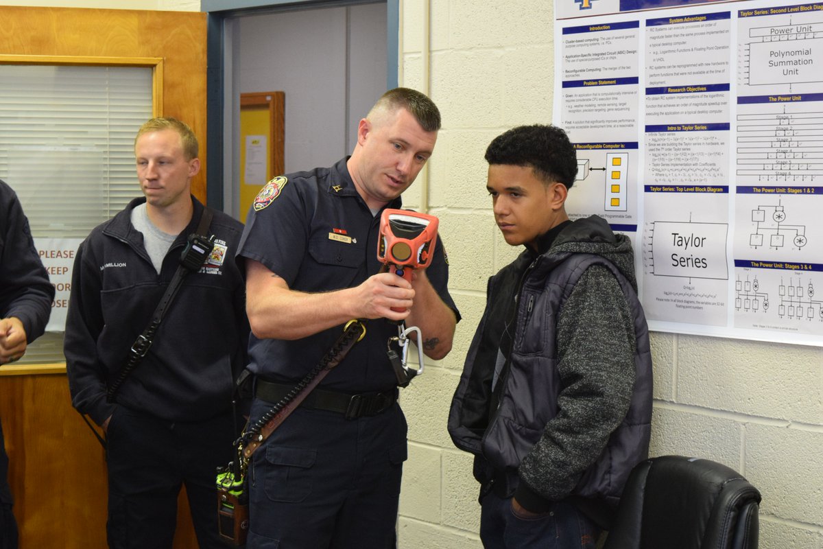NCAT_VIL_MM's tweet image. It takes a village to raise a child. Thank you to @GSOPoliceFndn, Forensic Services Division, @GSOFireDept, and @gmetro911 for volunteering their time and expertise for the Industry Exploration Day. Students enjoyed the behind the scenes access into your profession. #NCAT #VILMM