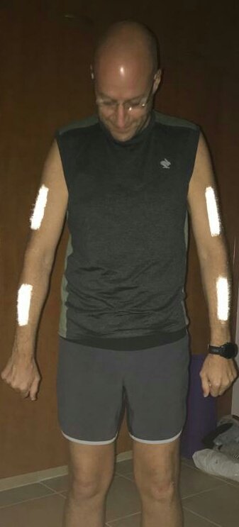 adrianpdy's tweet photo. Another core run, 10km at an easy pace. Plenty lights and #safetyskin. Be seen and run safe. #runsafe #dubai @runinrabbit #running https://t.co/W04RLiZMwQ