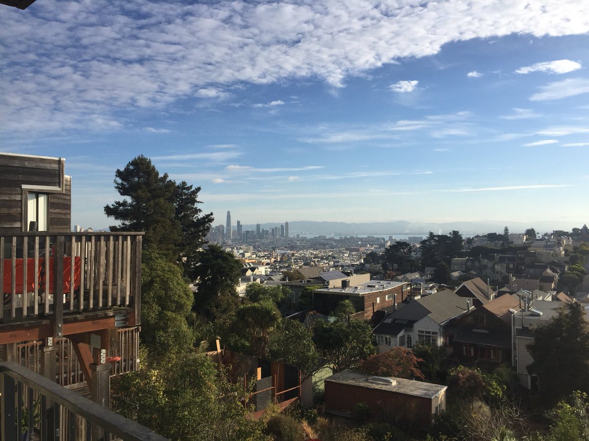 Second day at #oow18 with <a href="/RedfaireERP/">Redfaire</a>. A little cloudy but warm. Lots of JDE sessions scheduled for today (UX One, Tools, Orchestrator)