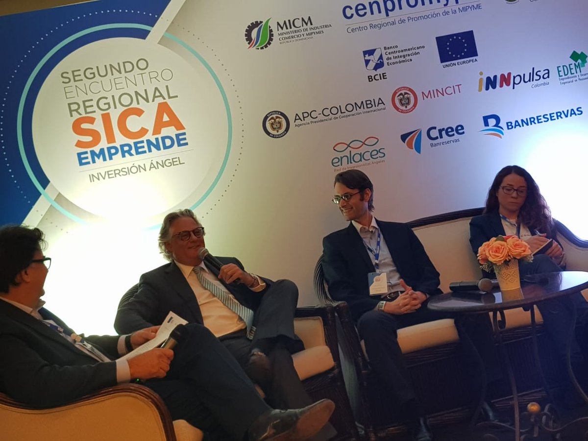 En el 'Segundo encuentro regional #SICAEmprende, inversión ángel' se expone panel : “Evolución de las Redes de Inversionistas en República Dominicana' @MIC_RD @sg_sica