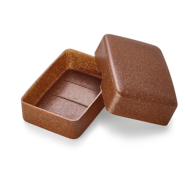ThreeHillsSoap's tweet photo. Plastic-Free Travel Soap Case - a lovely, sustainable accessory for your next trip🚴♂️🧗♀️✈ or gym visit💪❤
Now up for grabs on our website #sustainability #irishmade #plasticfree #ireland #soap #ecofriendly #zerowaste #soap #nontoxic #soapcase #liquidwood #travelsoapcase https://t.co/bSqV7jZB1b