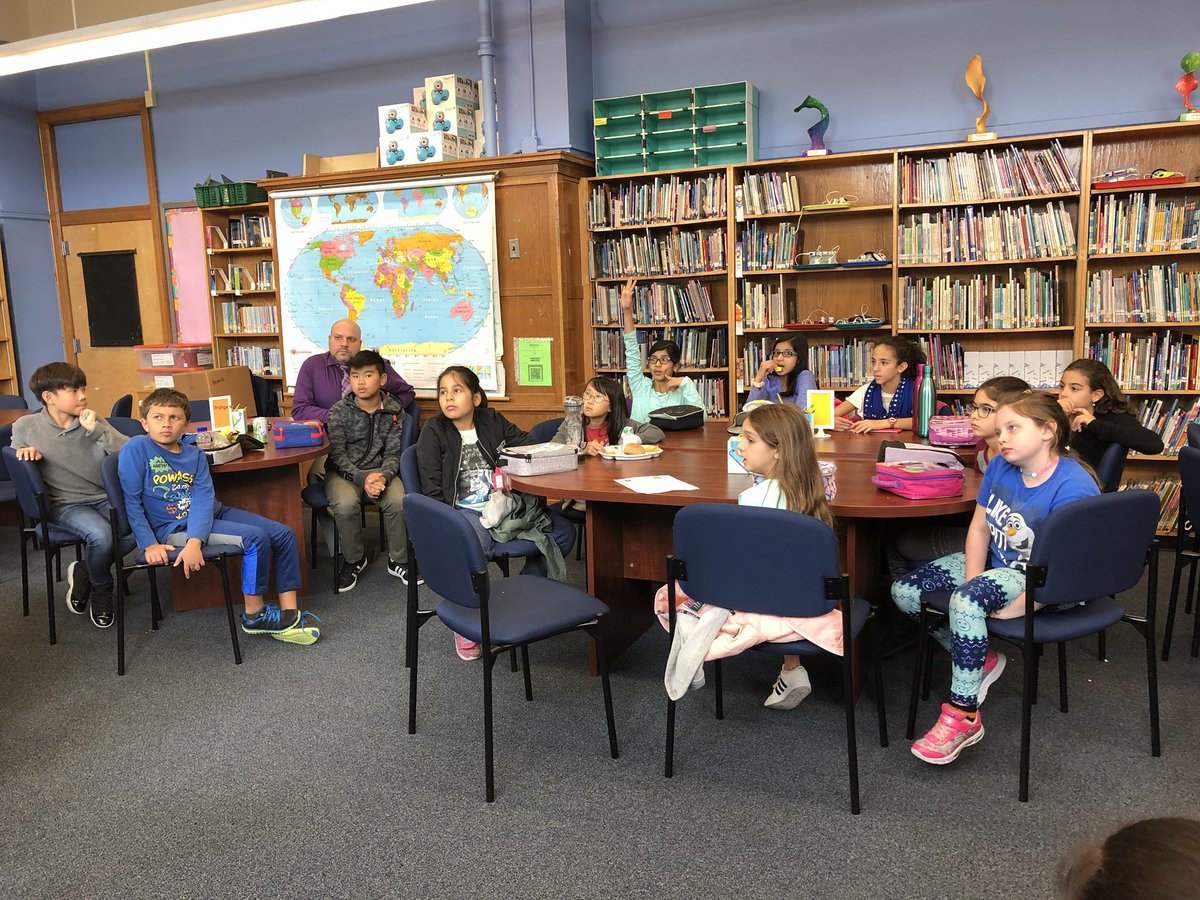 PS159_Q's tweet photo. Student Social Emotional Ambassadors &amp; Administrators Lunch &amp; Learn.  Deciding together how we can spread our Sanford Harmony Themes throughout OUR school.  #TogetherIsBetter #StudentVoice #SupportiveEnvironment @D26Team @A_Principal159Q @ChristinaGuerc1 @KimJohnson0104 https://t.co/5F5HWx0qUb