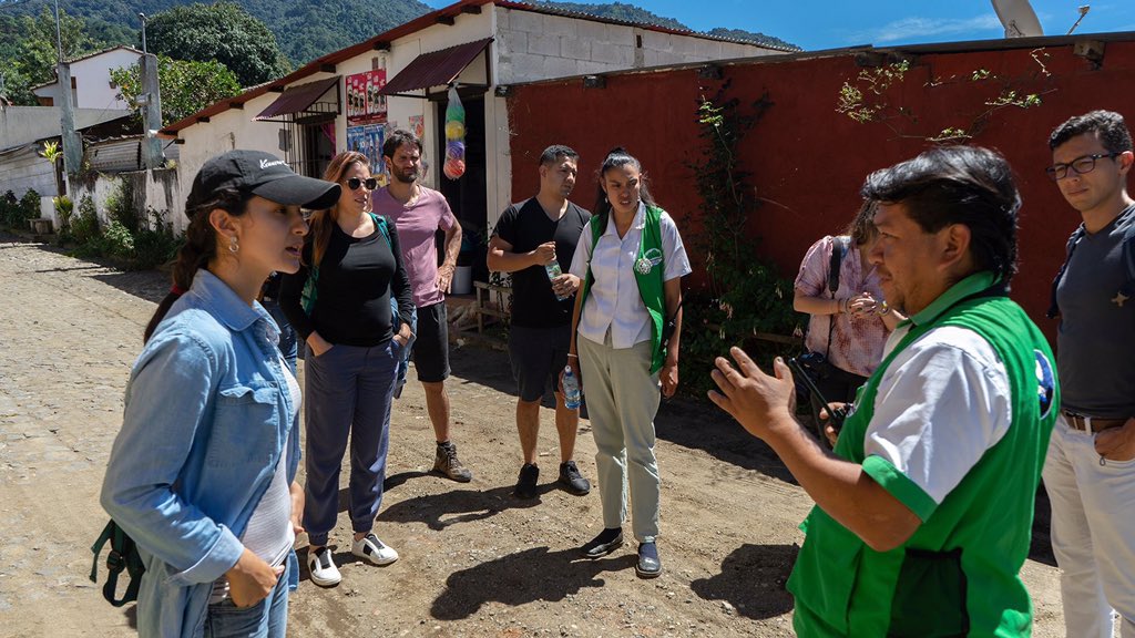 Travolution_org's tweet photo. FamTrip en Guatemala @localguestpr @MayokePhoto @SumakTravel @TravelwithMyght @Travindy_ES @EcotourGenuino @HopineoTrips @WorldEnvCenter @worldlyadventurer @Sustentur  @Travelonpurpose https://t.co/QJPSuixxsS