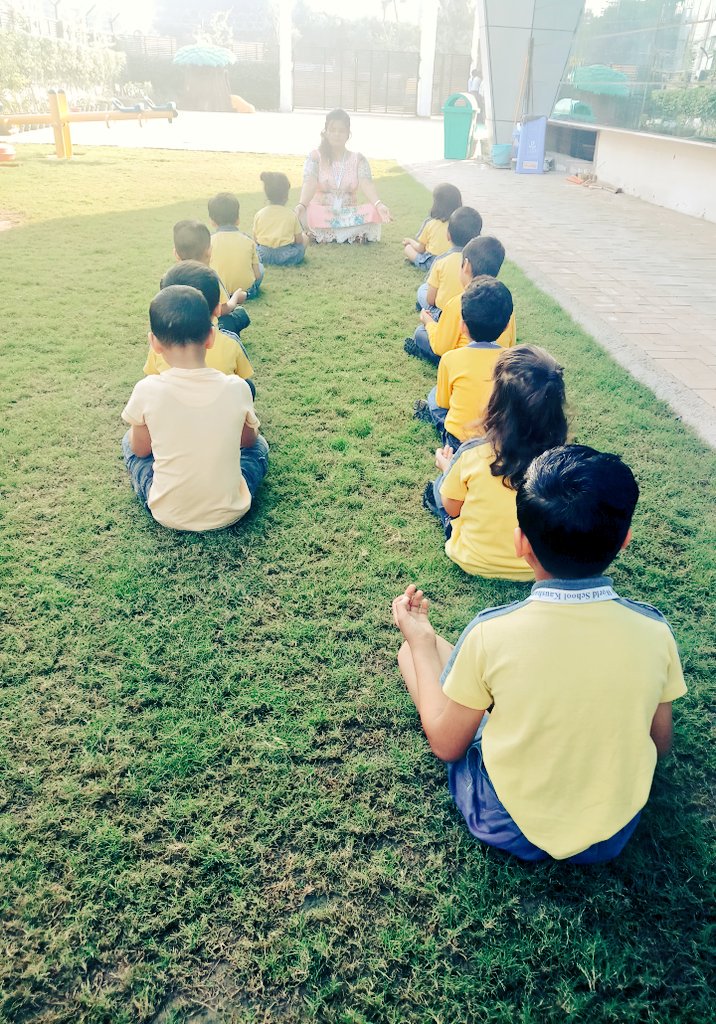 tamanna_sikka's tweet photo. Petalians learning while playing about process of respiratory system.
#Inhale#exhale#oxygen#
carbondioxide#yoga# naturebalance.
@SonaliPrakash9 @ReemaKarwal1 @sapna_sukul @VesraMehak @KumarMa73058484 https://t.co/JeyTpZJxIS