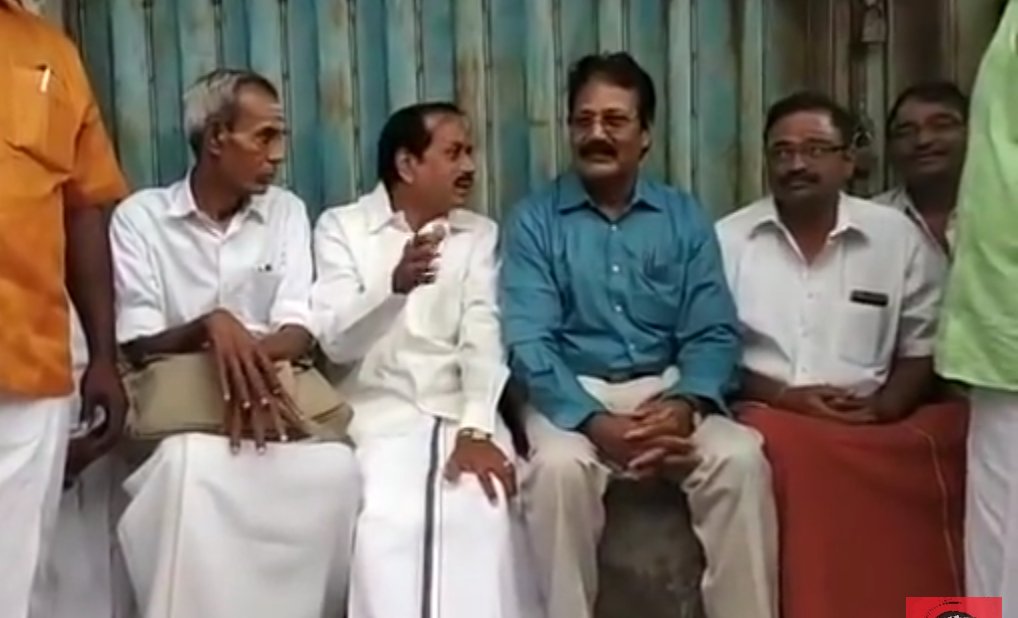 SaffronEngineer's tweet photo. என்ன ஒரு #ஜாதி_ஒற்றுமை
திராவிடத்தால் #தாழ்த்தப்பட்ட ஜாதியாக்க பட்ட மக்களுக்கு சரி ��ம மரியாதை கொடுக்கும் 
#இந்துத்துவ_தலைவர் @HRajaBJP H. ராஜா ....

பாரதி கனவு-
#ஹிந்துஸ்தானம்_அமைத்தே தீருவோம்.....🔱 https://t.co/29M1qJuGUL