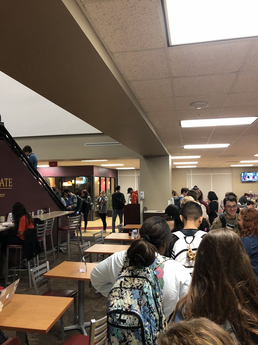 HEYR3AG's tweet photo. Hour and a half wait to vote on day two of early voting #VoteForBeto #TexasSenator #txst https://t.co/WWTdIwmTTL