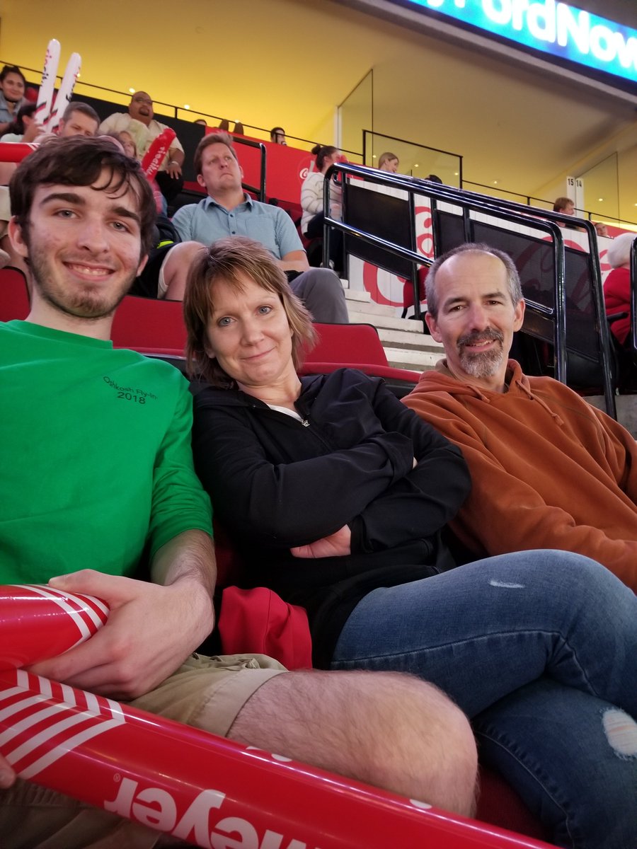 Quiktrak's tweet photo. Quiktrak’s team was showing their spirit as the @trailblazers recently closed out the pre-season win against the Kings.  Here’s to a winning season for the #Blazers!  We would like to thank Joe Simons for organizing such a great outing! #RipCity #NBA #Trailblazers #quiktrak @ https://t.co/WvXSLJOpCa