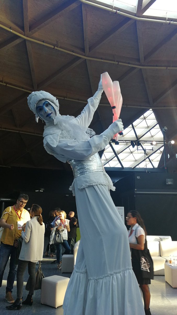 CarmeCarmin's tweet photo. Con @Todozancos y sus ritmos acrobàticos ponemos punto final a #BEDBCN #WEBELONG #eventprofs @grupoeventoplus @CupulaEvents https://t.co/Rtv9ubyouX