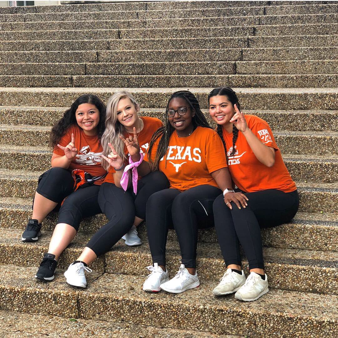 Texas_Angels's tweet photo. Retreat was filled with runs, laughs, and photoshoots! Thanks to our special events team for a fun filled day!! 💖 #txangels #alwaysheavenly https://t.co/UyCs8jLCQz
