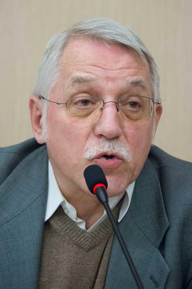 Des der IEA-AALO felicitam ath professor emerit de Filologia Romanica dera Universitat de Viena Georg Kremnitz qu'a estat arreconeishut damb eth Vau Prèmi Robèrt Lafont pera sua dedicacion ara investigacion istorica e sociolingüistica dera lengua #occitana <a href="/llenguacatalana/">Política Lingüística</a>