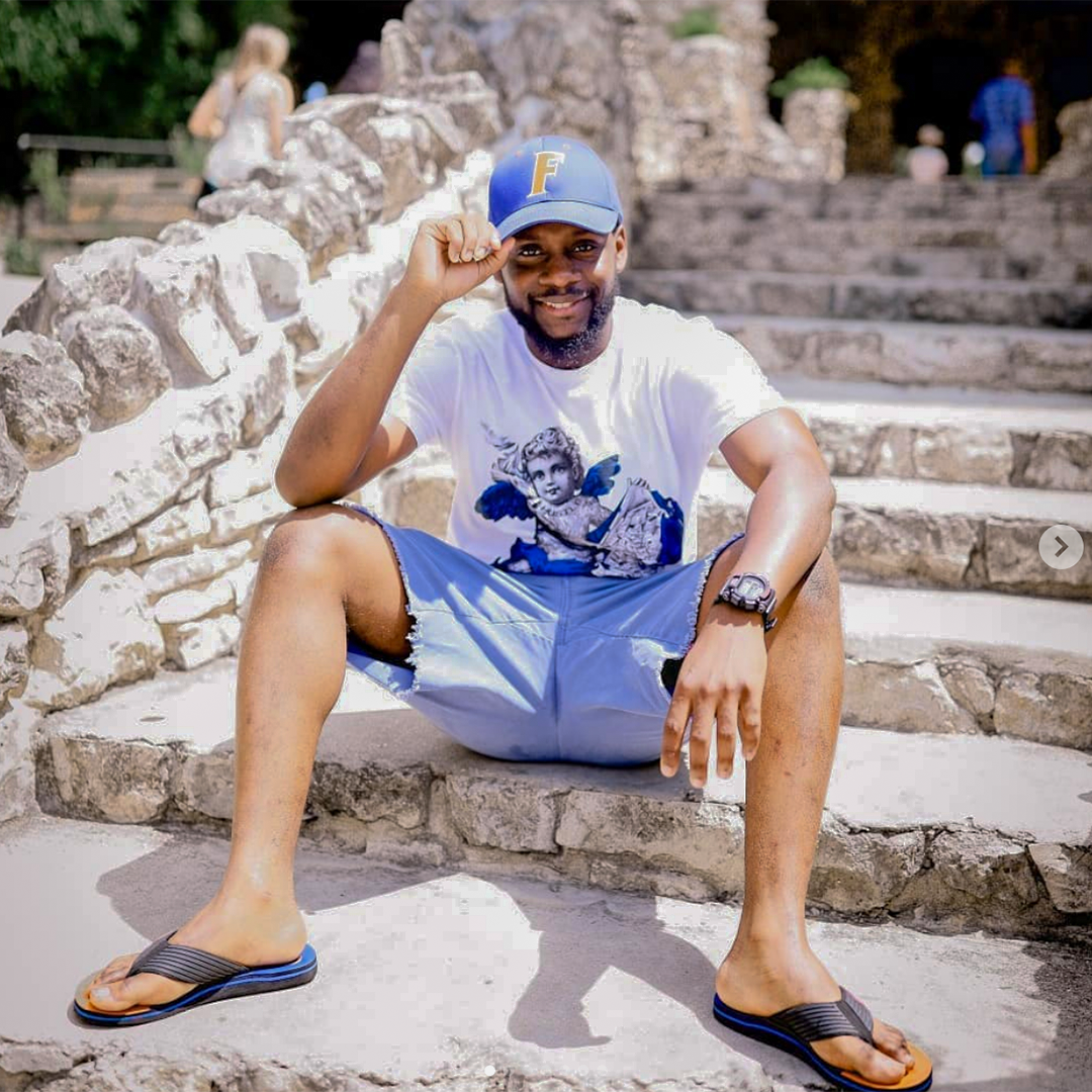 RichRugged's tweet photo. Rocking that 'Academy Mascot'
Find us at your local streetwear retailer
Shop our online link, in bio
#richandrugged #richrugged #mascot #cherub #art #rich #money #miami #global #hustler #hustle #graphicarts #humble #jnuff #hoodrich #fashion #style #streetwear #nocap #chrisfilly https://t.co/DUUu8oV7oV