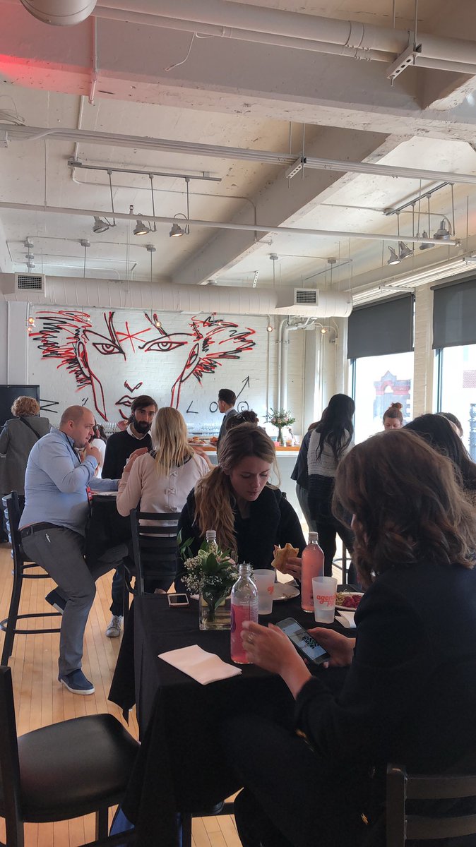 I am most excited to meet with Steven Chlapecka - Senior Press Attaché for Hillary Clinton's Presidential Campaign. During this term, he planned and directed various national press events and participated in Ms. Clinton's media positioning <a href="/AgendaPR_QC/">AgendaPR</a> #ConférencesAgendaPR