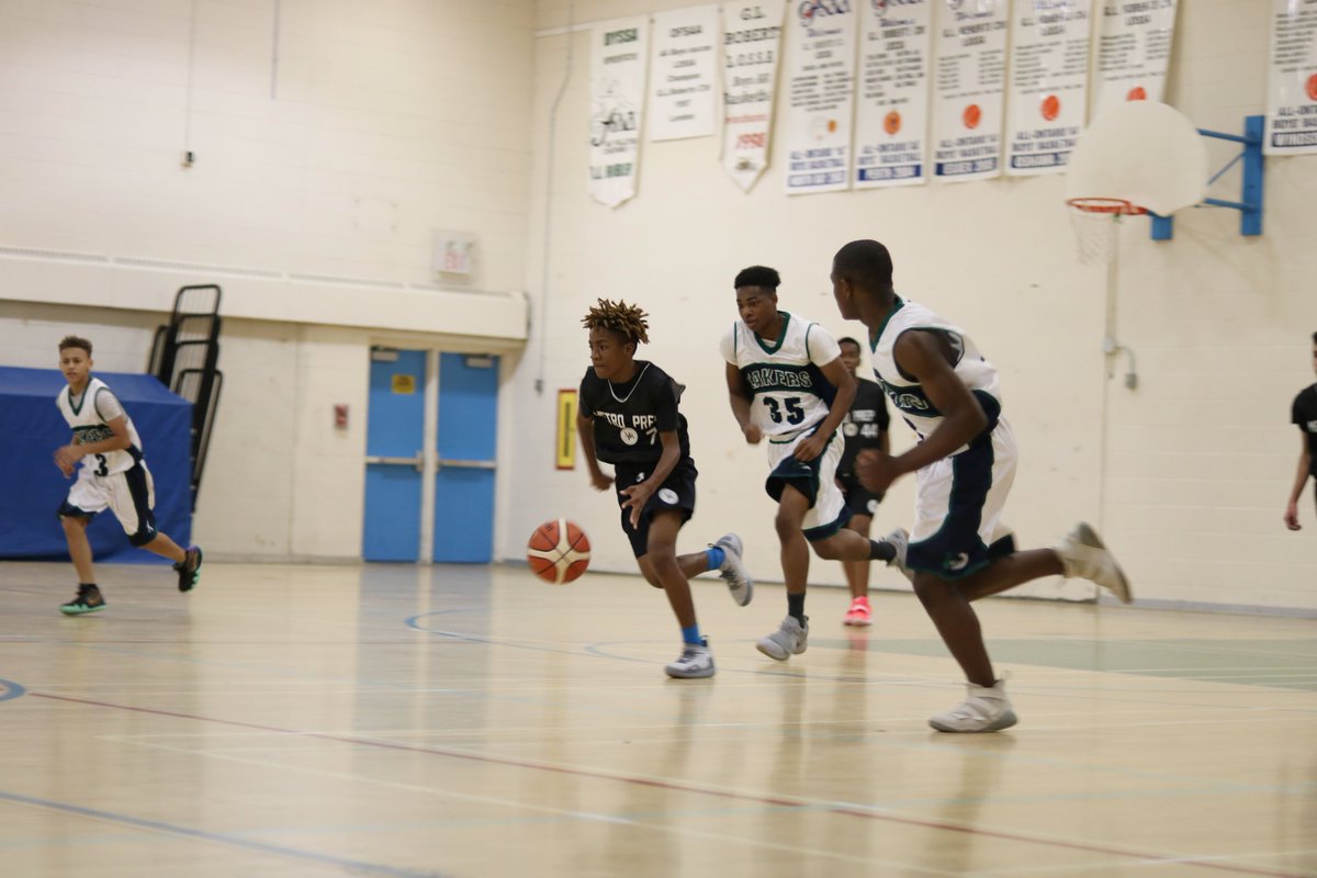 MetroPrepSports's tweet photo. Our Jr. Varsity Basketball Team played their very first game at G.L. Roberts yesterday. With the help of their Coach and Metro Basketball Alum, Andre Garic, the team had their first real chance to employ their skills in gameplay. #metropredators #basketball https://t.co/FfRkI9E7uJ