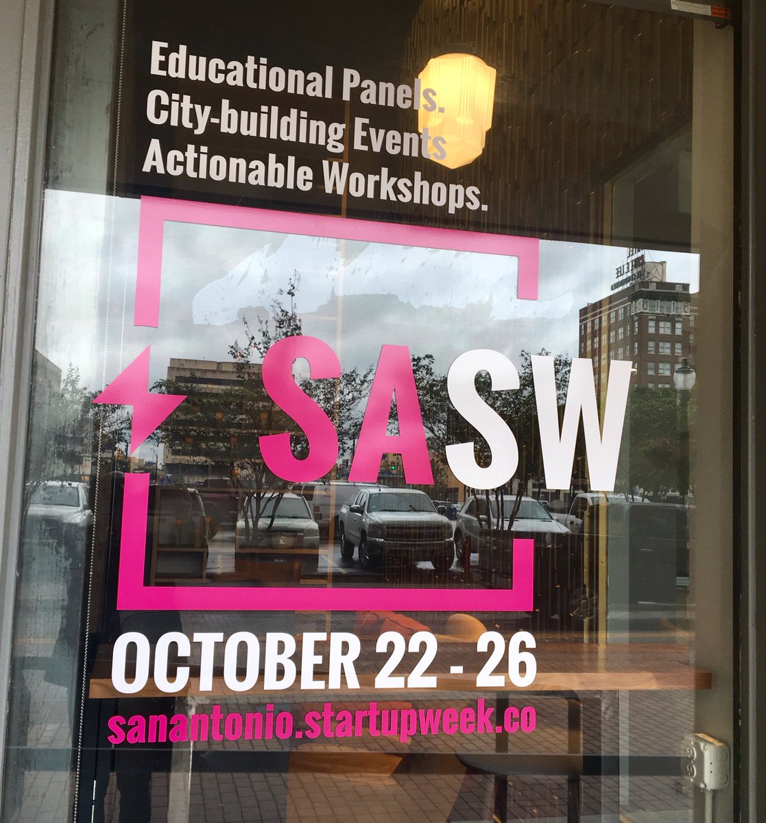 Starting day 2 @sastartupweek with @mattaespinoza and @LeanStarter with lunch @Rosella_TX #sastartupwk