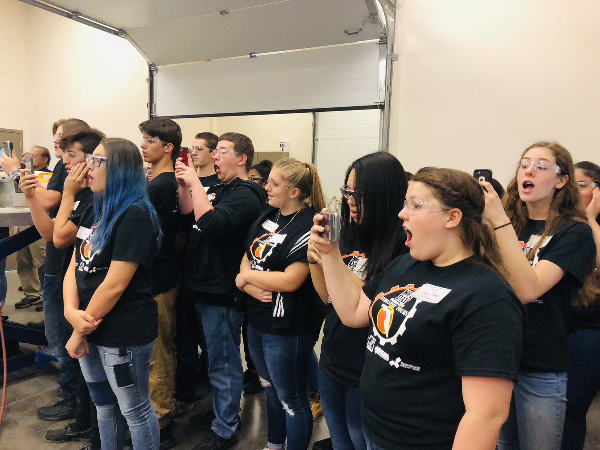 PsquaredMarion's tweet photo. Best reaction shot ever! Quality testing @cardinalglass. So cool!! @CTEmarion  @MarionCountyK12 @DunnellonHigh https://t.co/IevnJjrRkh