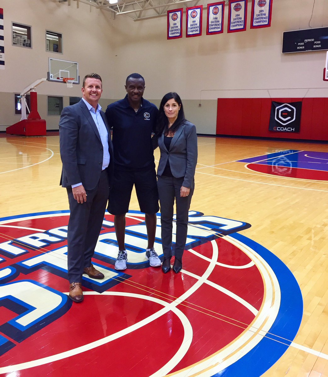 LexusSouthfield's tweet image. Meade Lexus of Southfield is so excited The @DetroitPistons Season is back! Don’t forget to cheer them on tonight against The 76ers! 🏀❤️💙 #TeamSouthfield #GoPistons @eCoach