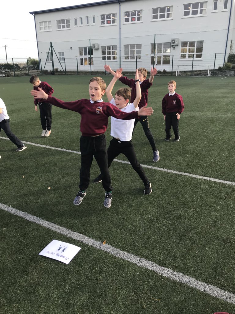 coen_ms's tweet image. 3rd Class having fun playing Halloween Games for PE ☠️🎃 #halloween #funexercise @kinvarans