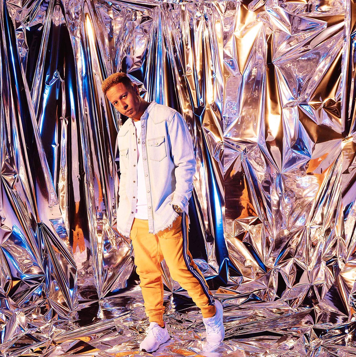 Komu_Frank's tweet photo. The vibe in this album is to die for *sigh* you'll only understand when you listen to it 💥 it's such a blessing 😆 @GAWVI
#Panorama #Gawvi #trapchata #replay #AlienNation #CHH #EDM #CEDM #music #albumreview #myplaylist #gospel #musicnugget #letmusicpreach #Therapy https://t.co/iWhHtRXtWI