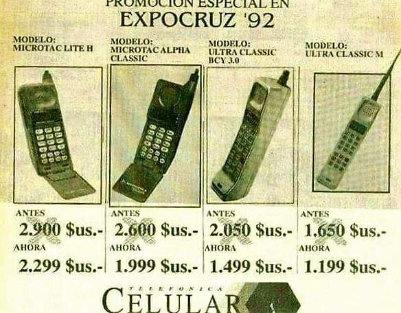 revistapuntobo's tweet image. Así se  verá tu teléfono el 2030 🤣 / un pequeño recuerdo: @Tigo_Bolivia antes era Telecel y pagabas por llamar y recibir llamadas 😱 #serDigital