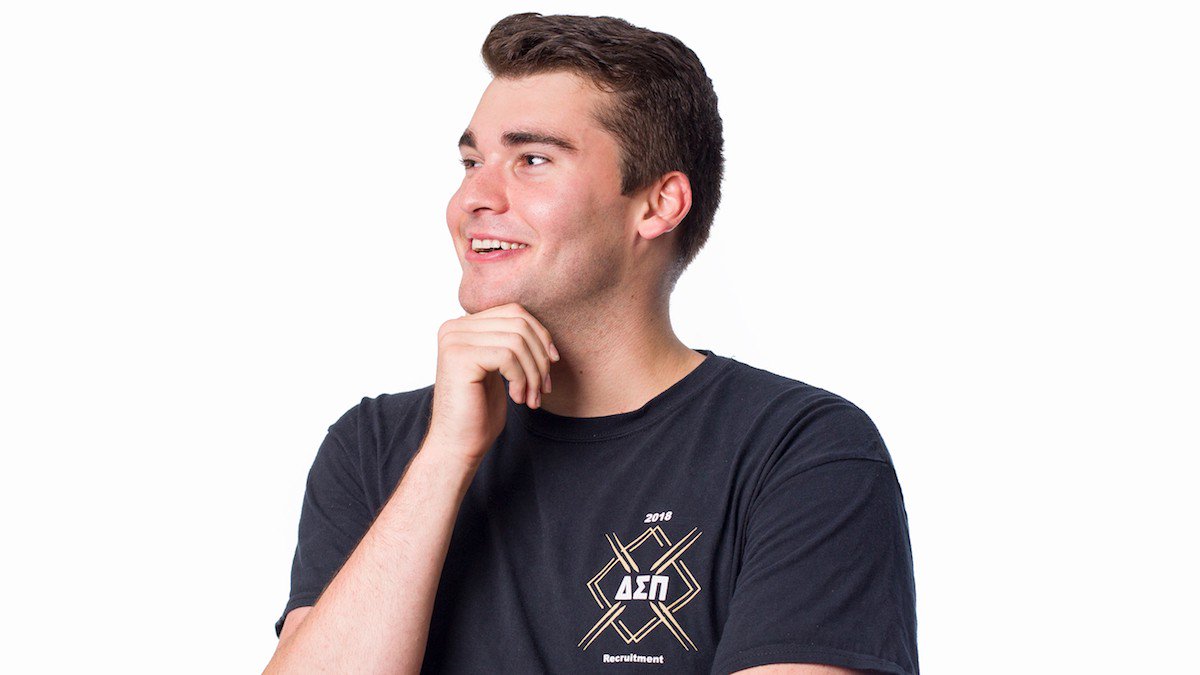 StudentLifeOSU's tweet image. Meet Jimmy Franklin, a Buckeye whose passion for mentorship has shaped his @OhioState experience: ow.ly/Nqmd50ju6bs #OSUSpotlight