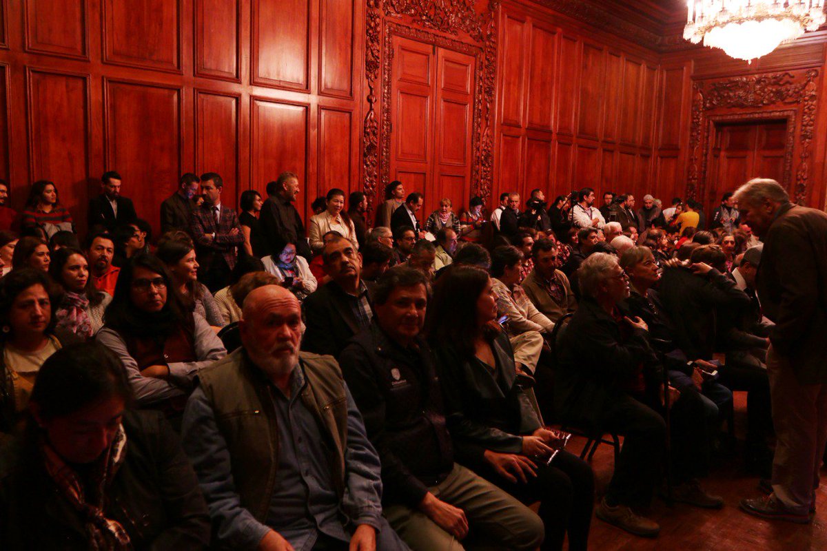 cultura_chihmx's tweet image. El dia de ayer se presentó el libro “La Cultura Casas Grandes”, una obra de gran formato que por primera vez aglutina el trabajo de medio siglo de 21 arqueólogos y antropólogos, nacionales e internacionales, sobre la región de Paquimé.

#ProgramaEditorial #SomosCultura