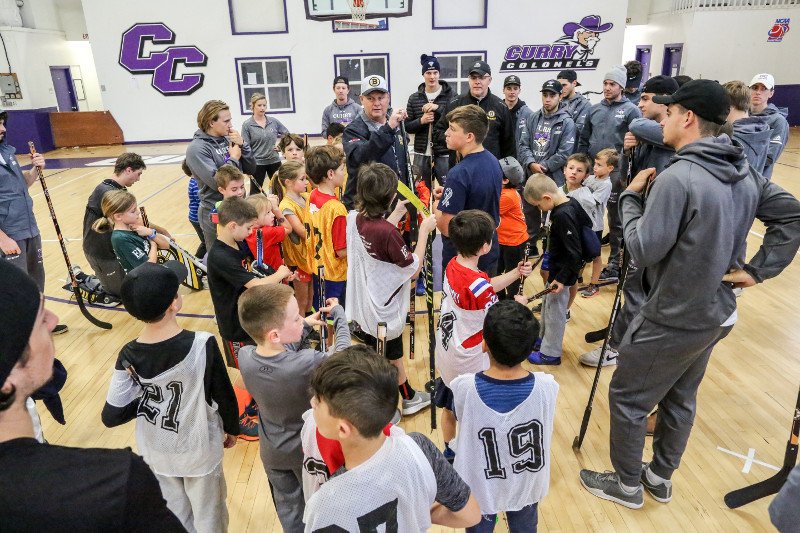 CurryEdu's tweet image. On Sunday, @CurryHockey partnered with Hockey Cares, Inc. to host a free street hockey clinic for kids. The clinic featured former @NHLBruins players, and provided instruction on the game and life skills: facebook.com/currycollege/p… #NHLBruins #CurryCollege