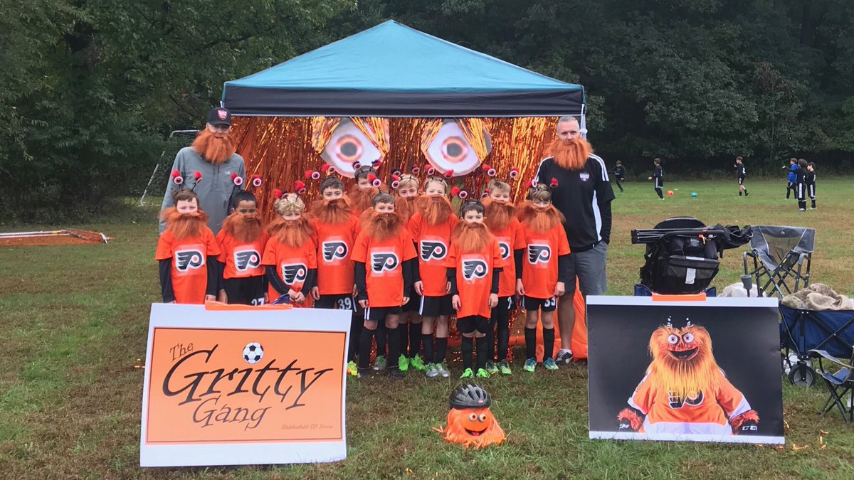 NHLFlyers's tweet photo. Are you getting Gritty this Halloween? Reply to this tweet with your best @GrittyNHL costume for the chance to win four tickets to Saturday’s #NYIvsPHI game at @WellsFargoCtr! A winner will be randomly selected on Thursday by 5PM. https://t.co/2H7zkdFjmV