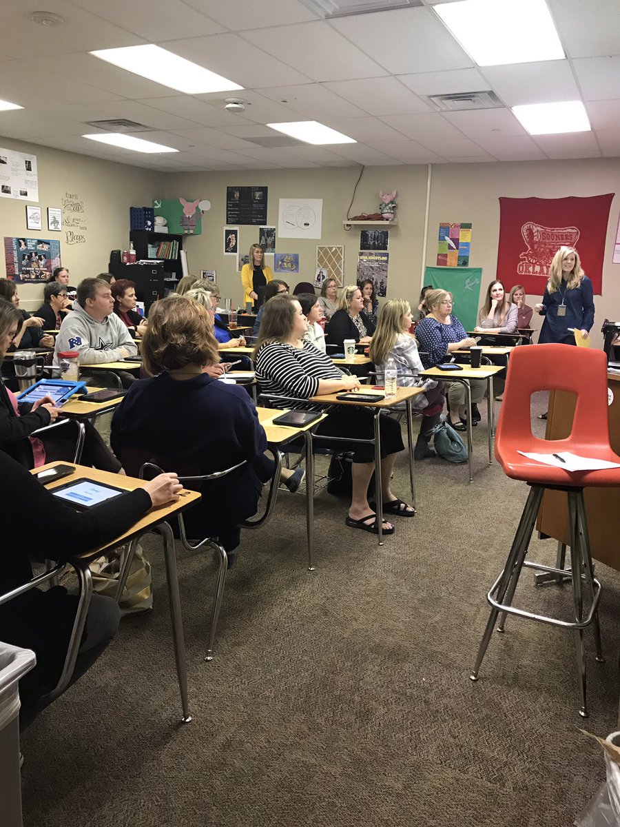 MrsModglin's tweet image. #teachowasso learning Seesaw!