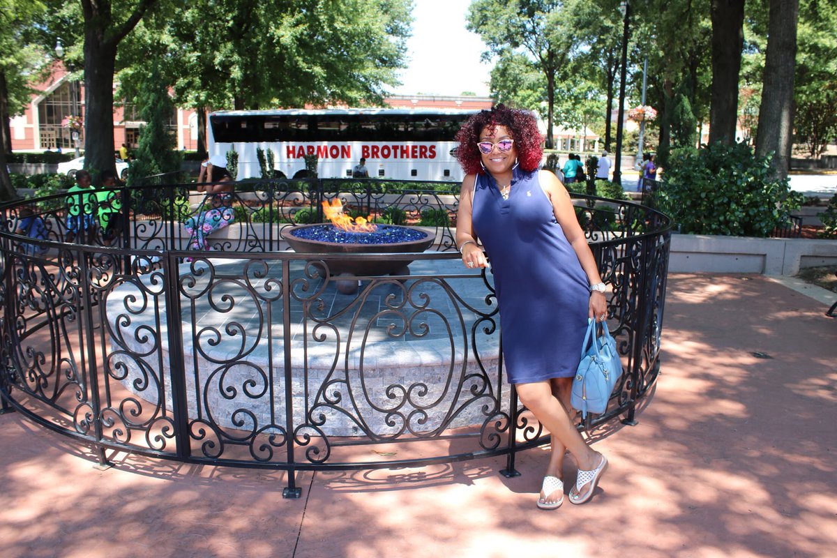 Grown ‘n’ Tasty 😋 this Friday evening Fire 🔥 Station 1 Restaurant Silver Spring, Maryland @7:30pm
Grammy nominee Septimius the Great this Friday......

Each One! Share One! 

Awesome photography by Barbara 😁