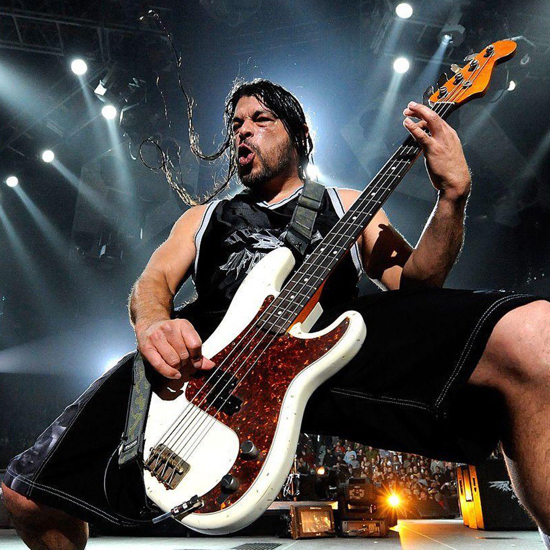 Happy Birthday to the most badass bass player, Robert Trujillo!    