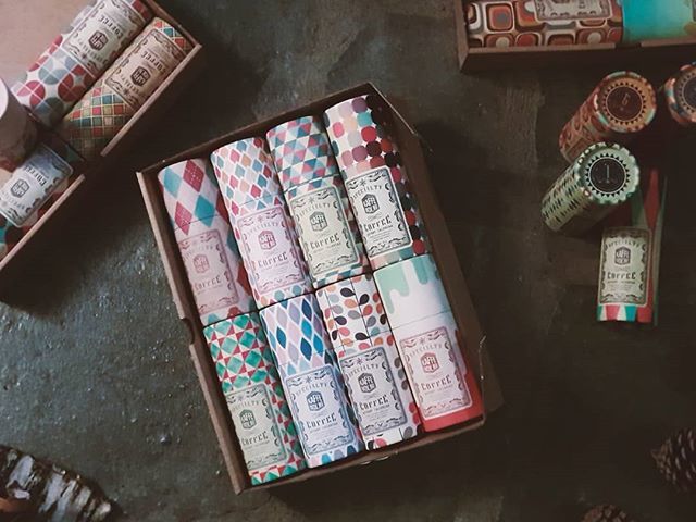 kaffebox's tweet photo. ⭐Limited Supply ⭐
Specialty Coffee Advent Calendar we are super excited about this! 🎄
All 12 roasters are confirmed now, check it out https://t.co/rCbRoee592
adventcalendar #adventskalender #julekalender #KaffeBoxadvent #kaffeboxadventcalendar #sp… https://t.co/boq2k7ihw7 https://t.co/MywbtHxjwE