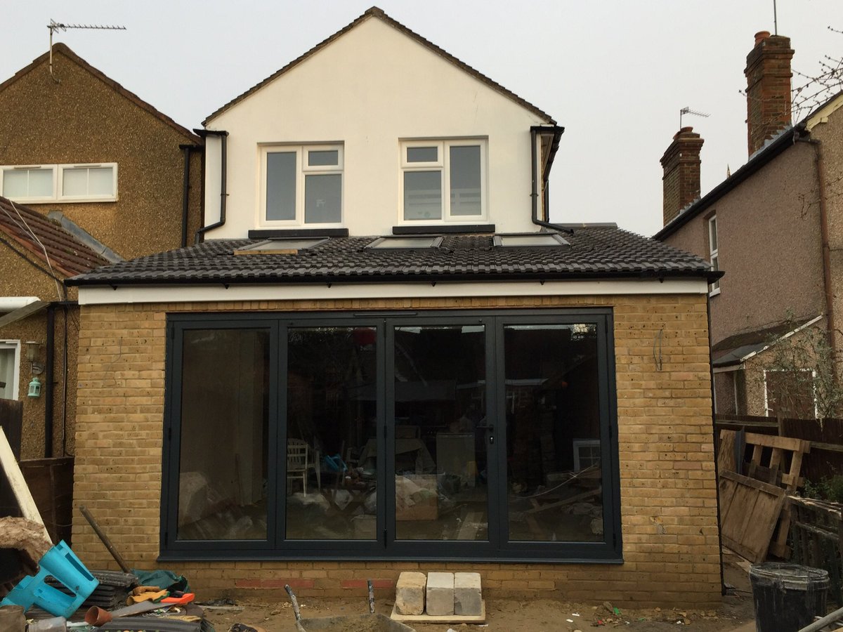 stafglaze's tweet photo. Set of Grey bi folds from @Originbifolds installed for repeat client https://t.co/X1JJOR3HbI