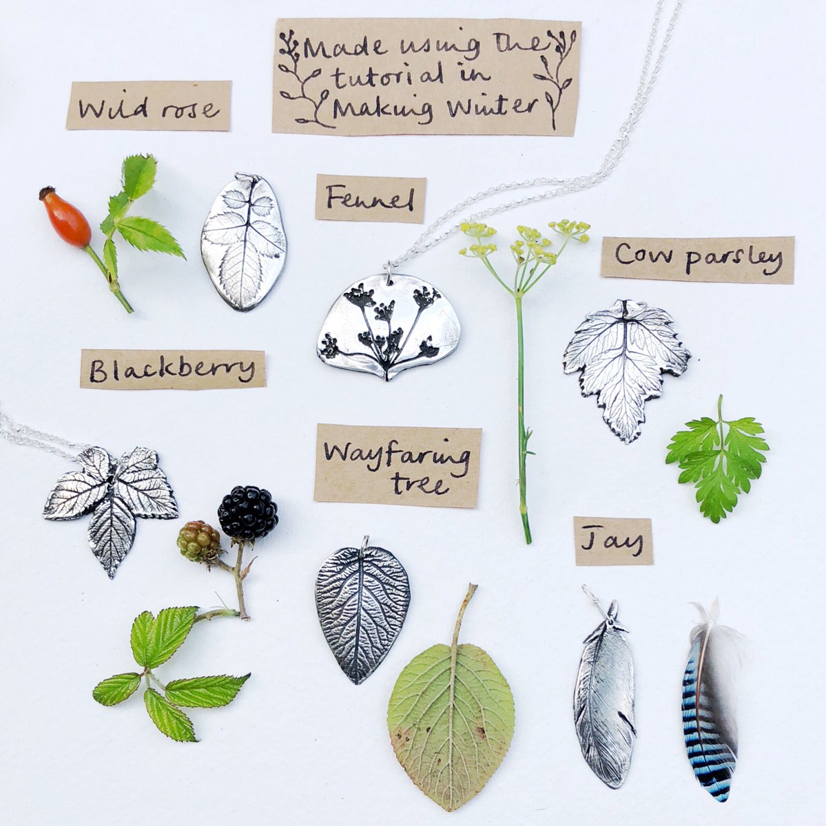 silverpebble's tweet image. As well as a detailed step-by-step for making silver leaf &amp;amp; feather pendants, #makingwinter includes:

🖋️apple &amp;amp; caramel Chelsea bun recipe
🖋️preserving autumn leaves
🖋️making winter collections
🖋️how to draw feathers

It's just £8.24 just now. Bargain:

amazon.co.uk/Making-Winter-…