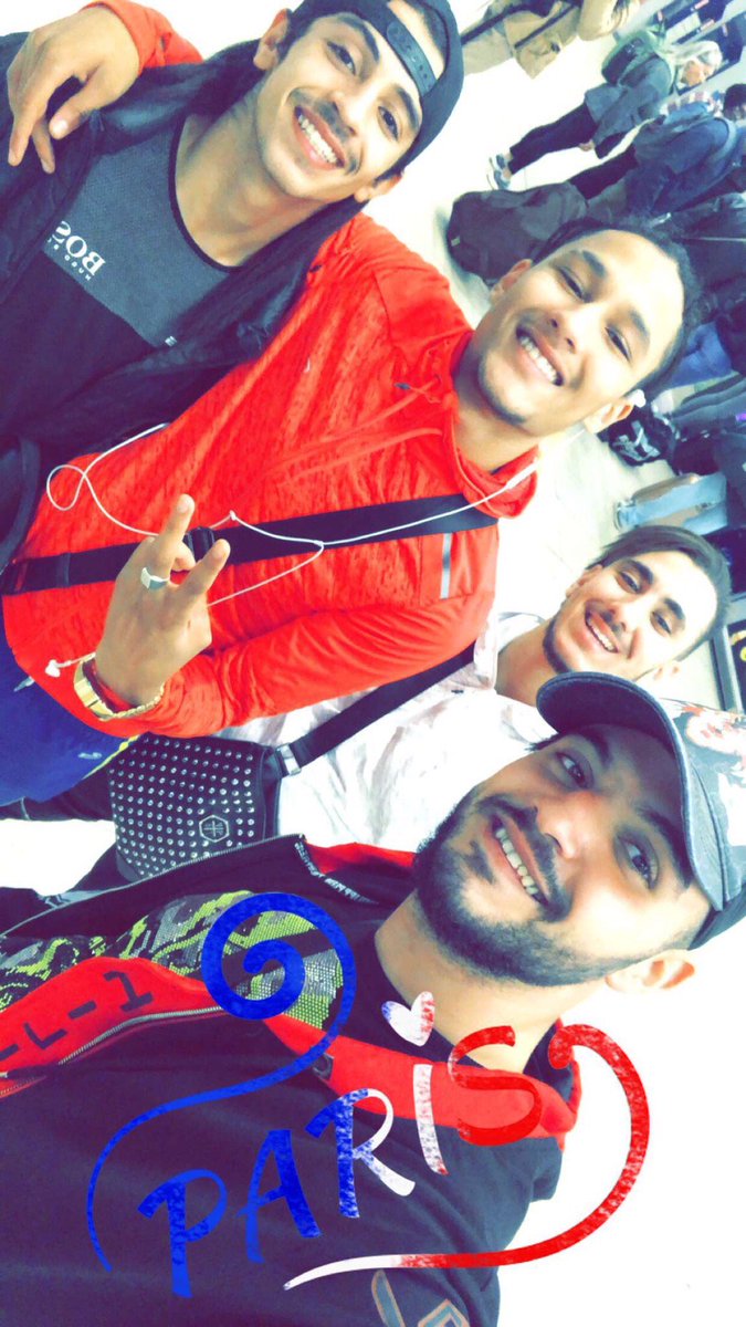 shannar27192878's tweet image. Événement à #UASOSRACISME18  avec l’équipe #Phoenix9Project 
Week-end inoubliable avec des personnes inoubliables !!
Sans oublier @Blklivesmatter 
On vous aime fort !! ❤️✊🏼