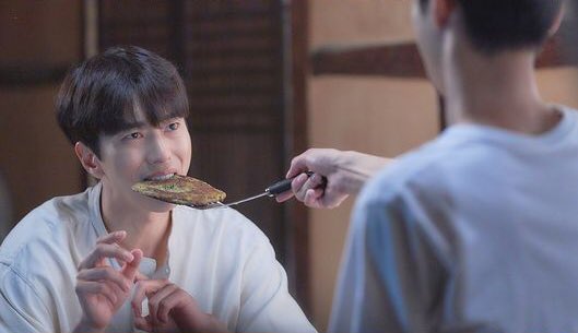 DqO0u6AXQAE9_ub.jpg:large