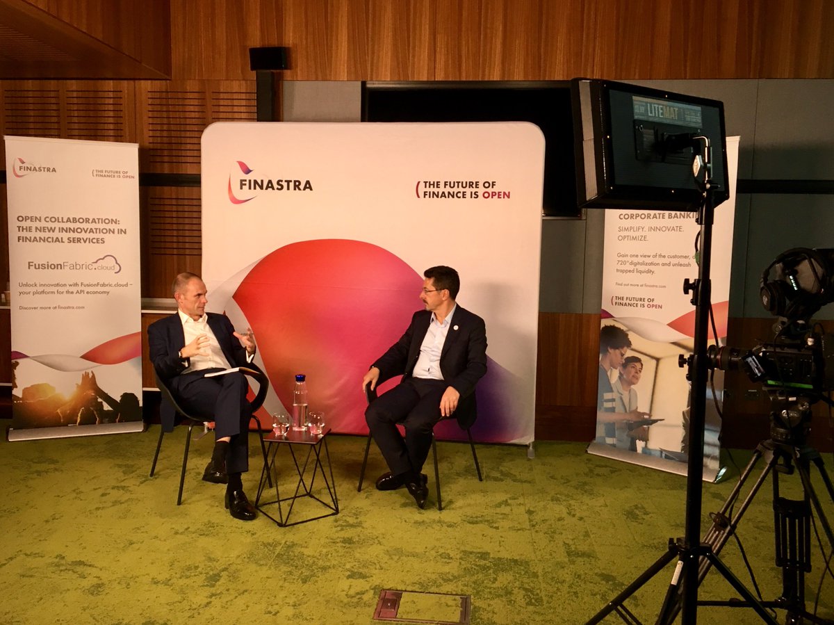 Caroline_Beer's tweet photo. .@FinastraFS @PaulThomalla and @Hamish_EY chatting on payments in the cloud @BrightTALK #Sibos Register here for access: https://t.co/3LLvwriSDE  #BrightTALKsummit https://t.co/7UGb0jd8IY