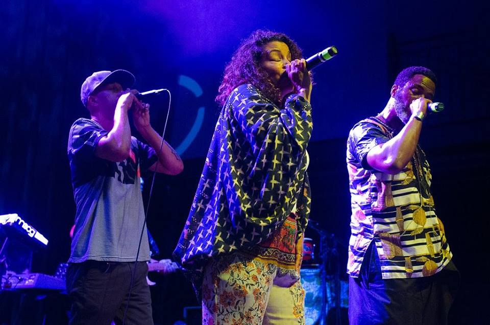 CervantesDenver's tweet photo. Who's joining us for this show this weekend?
@Jammin1015 Presents @digableplanets with @TheReminders and #UniversalLanguageEntertainment (ft Proximity, windchILL, Small Hands, 5Ve, Buddhakai, Shawn Keys & Lingo) at Cervantes THIS SATURDAY, October 27th.
Supported by @DunbarKandT https://t.co/2asnMd64ao