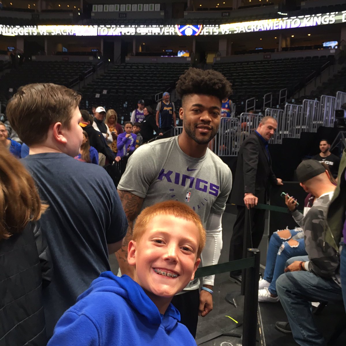ms_kmccann's tweet photo. Thanks @FrankMason0 !  You made this Lil Baller’s Dream come true. Future #0 on his 3rd grade team. https://t.co/BXHrh0trWG