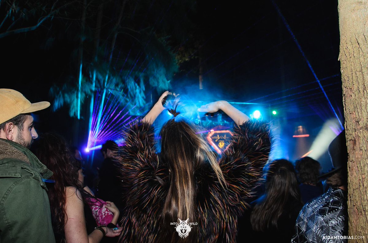 Double Ticket Giveaway to the upcoming Into the Wild Electric Garden ft. Basscannon  😌 🎟   (CPT) (Valued at R700)🍾   ~ To enter now, simply click here:  bit.ly/intothewildCOMP #capetown #intothewild