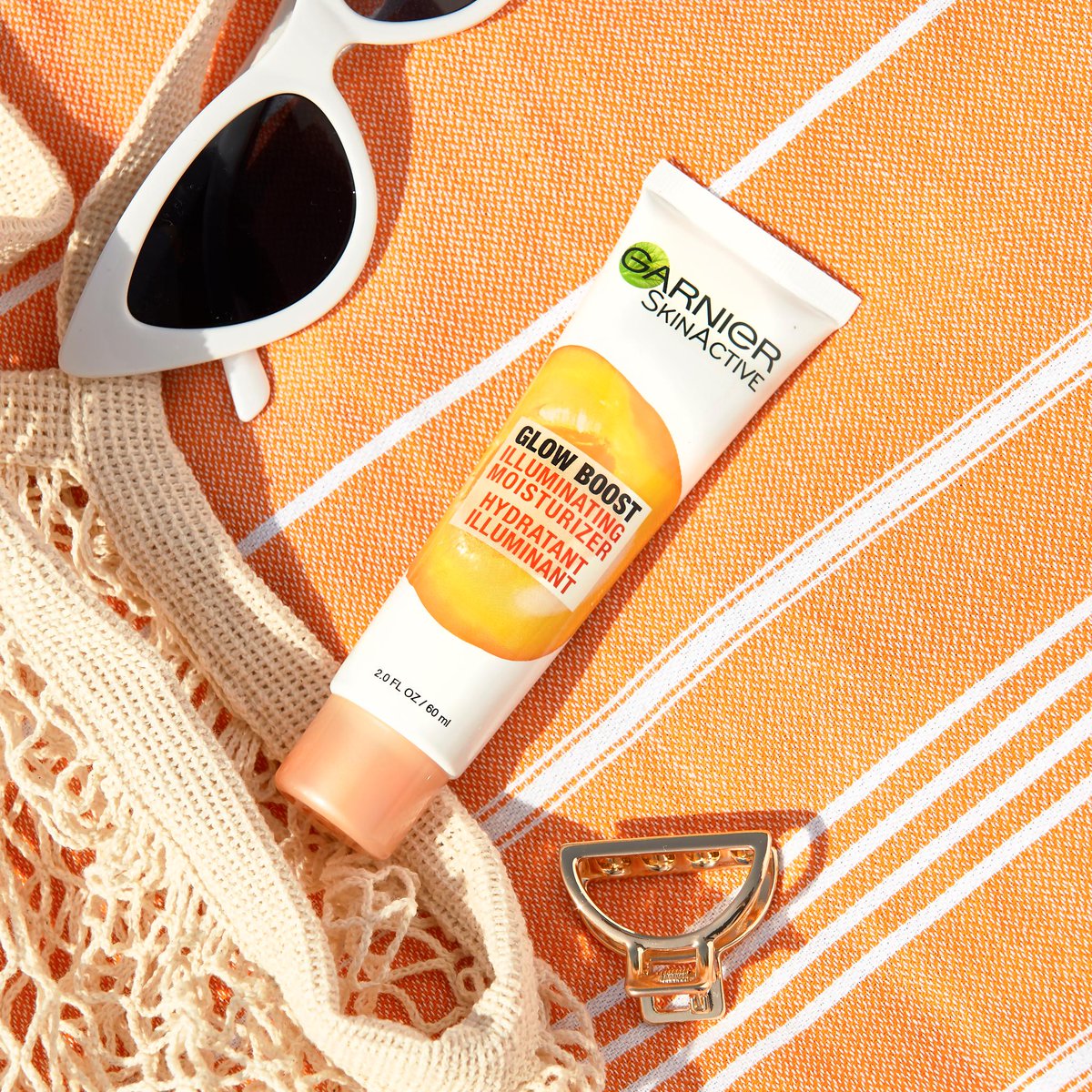 garnierUSA's tweet photo. You glow girl! Apply our NEW Glow Boost Illuminating Moisturizer for an instant #glow with or without makeup. #glowup #skincre #apricot https://t.co/W2KJnaetRV