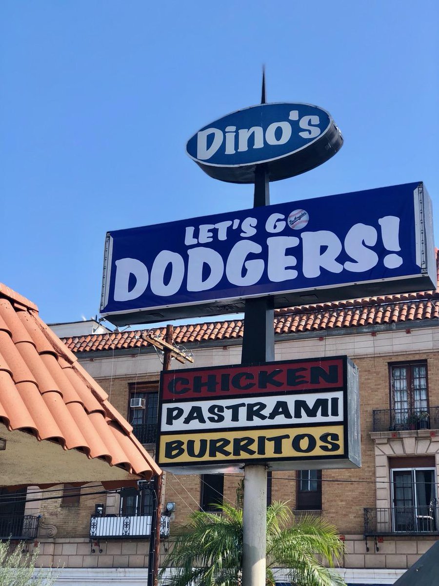 DinosChicken's tweet photo. Dino's Chicken and Burgers goes BLUE! Let's do this Dodgers! World Series 2018 LA Determined! @LADodgersHQ @Dodgers @DodgersNation @DodgerInsider @DodgerBlue1958 https://t.co/y2L4Dj1mk7