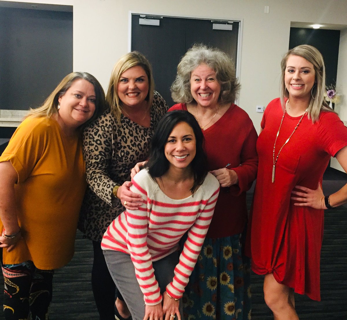 CoachSpeer89's tweet image. Gretchen Bernabei’s Trail of Breadcrumbs workshop was amazing! We are excited to use our new strategies to help students loove writing even more! Thankful that our district allowed us to continue growing as teachers @bhargrove02 @REvanicky #BISDPride #TrailofBreadcrumbs