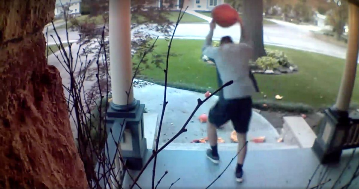 LJWorld's tweet image. A Lawrence family was able to identify and confront a pumpkin smasher after their home surveillance video went viral: ljw.bz/2z21Ac6