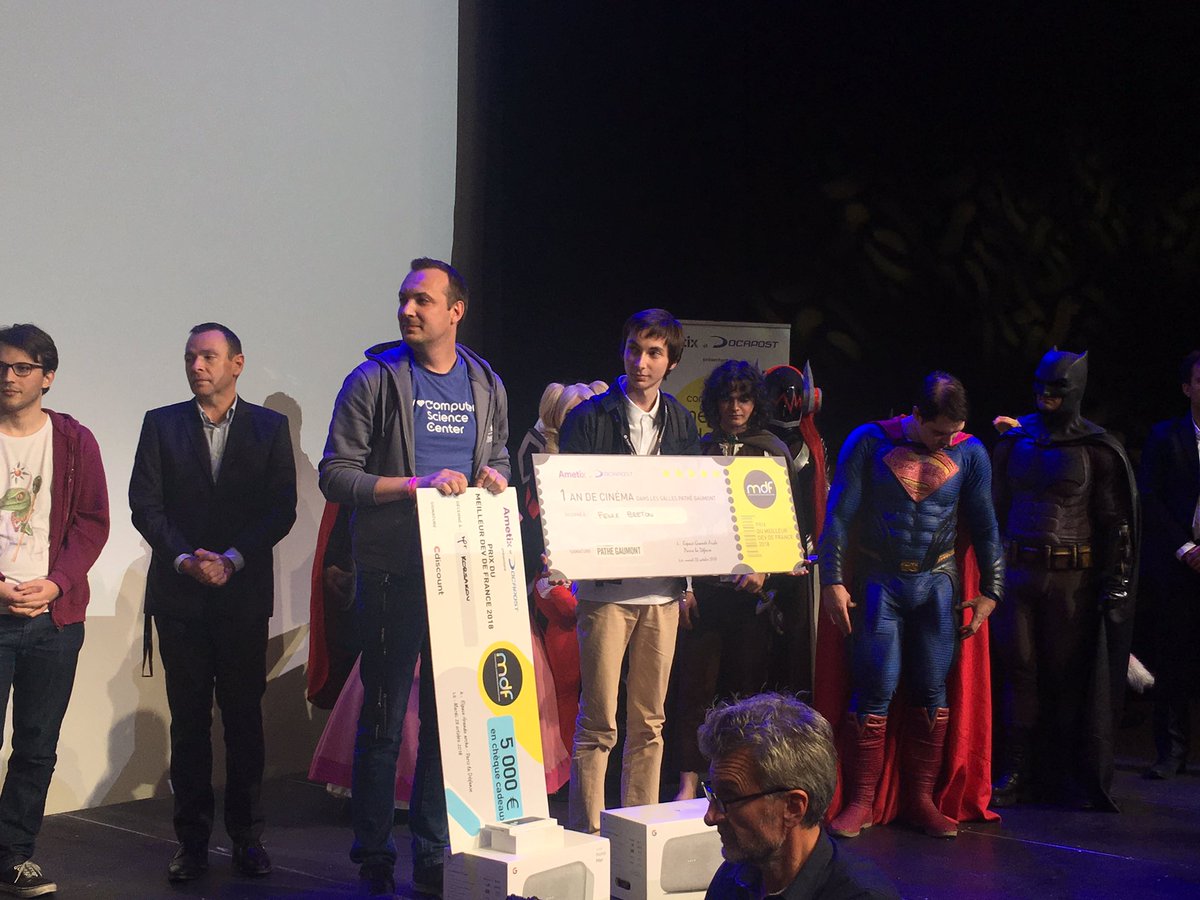 paulp_si's tweet photo. Bravo à Noel Ladal (etudiant), Mathis Abel (etudiant), Felix Breton (etudiant), korsakov (criteo), Raphael Boquet (étudiant) les 5 gagnants du #MDF2018 https://t.co/j3n8p3w61k
