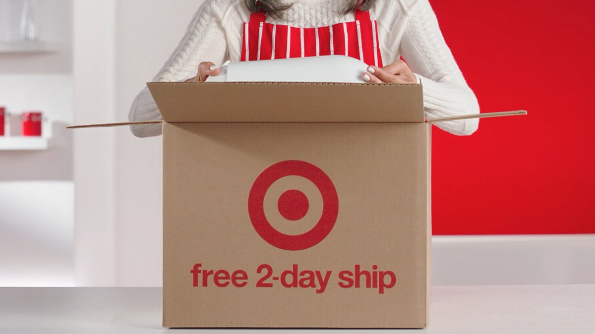 Big news: <a href="/Target/">Target</a> is the 1st retailer to offer holiday shoppers same-day delivery &amp; Drive Up service coast to coast! Read more on our plans to bring guests the easiest &amp; most fun holiday season yet: tgt.biz/ja7lx