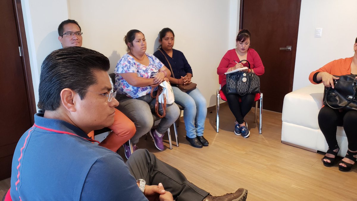 AntonioTeutliC's tweet photo. En reunión con padres de familia de #MisionesDeSanFrancisco, escuchando y trabajando de la mano a favor de la educación. #PrimeroElPueblo @vianeygarrome @Naysalvatori https://t.co/HTRRe3MJNE