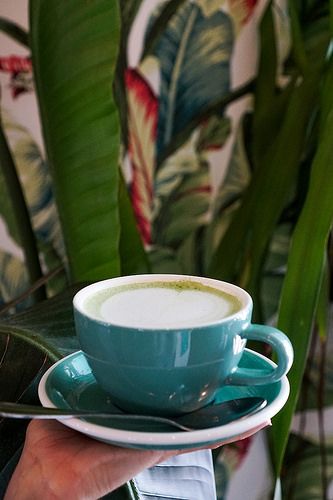 CoriSueMorris's tweet photo. Leave it to the Aussies to bring #NYC good coffee, instagrammable spaces, and delicious, healthy brekkie. #CitizensofChelsea #nycbrunch review on @BtchesWhoBrunch #nycbrunch https://t.co/rotozzFp9C https://t.co/U4UMoxDQBX